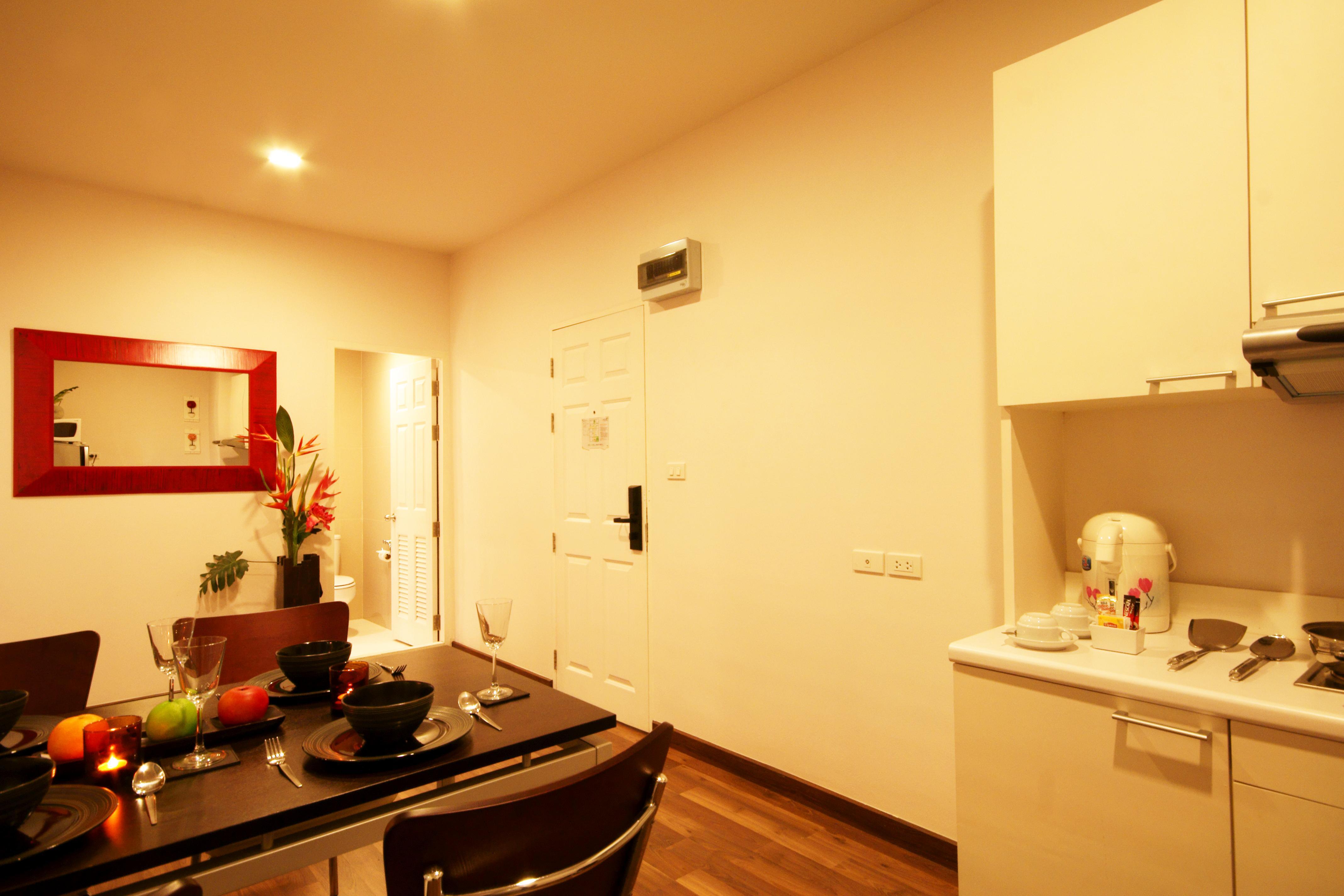 I Residencia Hotel Sathorn Bangkok Exterior foto