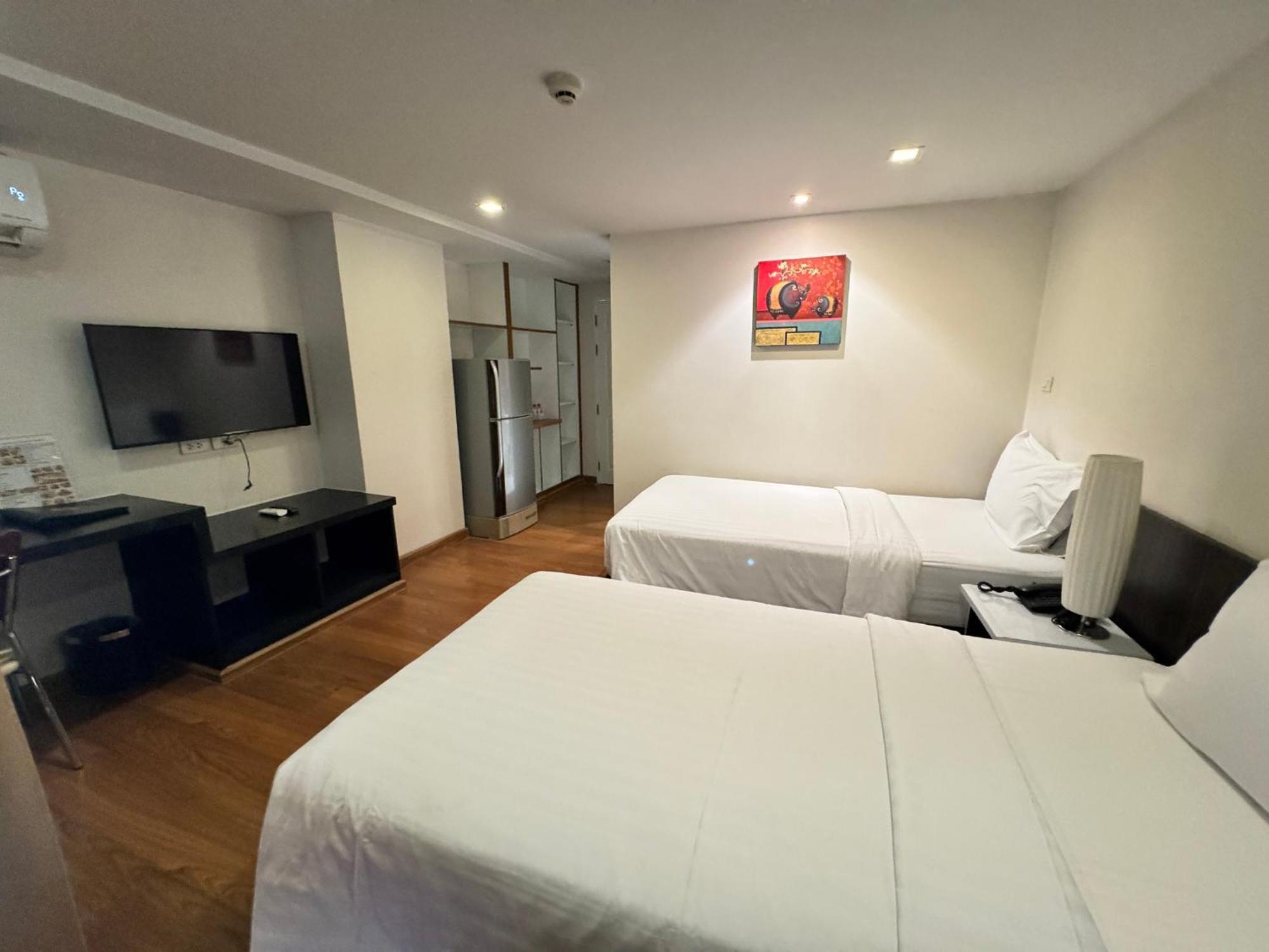 I Residencia Hotel Sathorn Bangkok Exterior foto